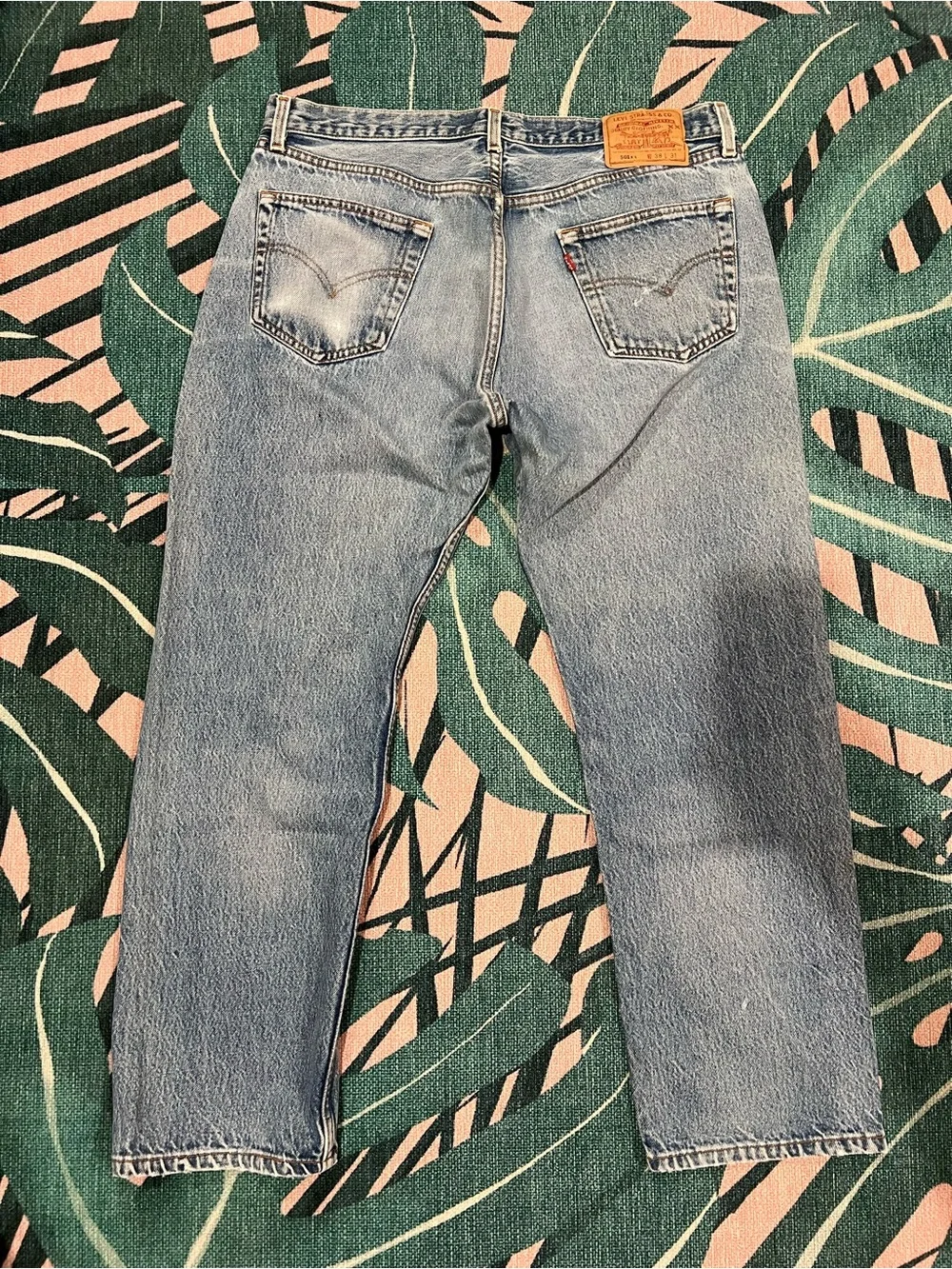 Vintage 1996 Levi’s 501xx Buttonfly Distressed Denim Jeans 34x30 481 CO21